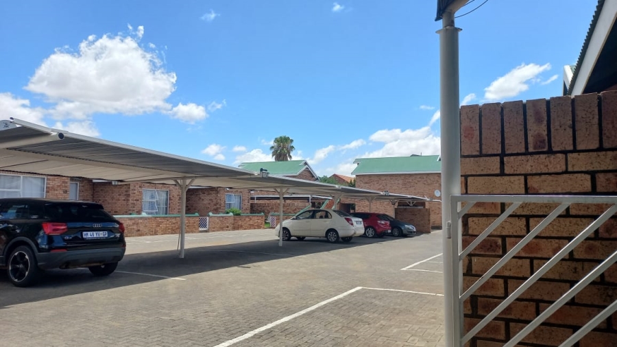 To Let 2 Bedroom Property for Rent in Willows Free State